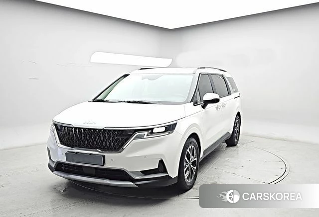 Kia Carnival 4th generation 2023 Белый из Кореи