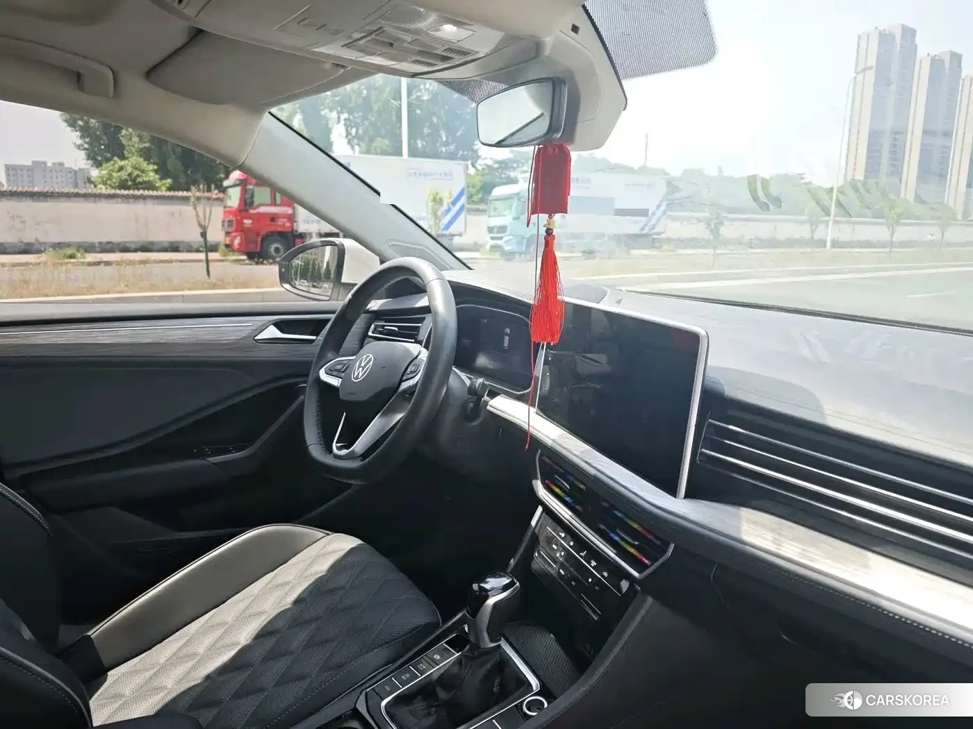 Volkswagen Sagitar 2022 Белый из Китая