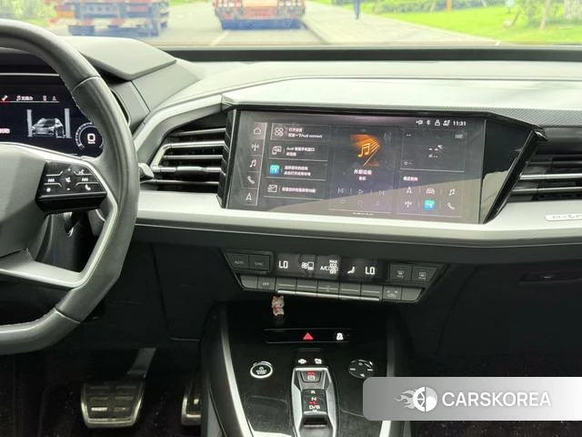 Audi Q4 e-tron 2023 Темно-серый из Китая