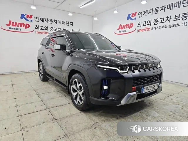Ssangyong Torres 2023 Черный из Кореи