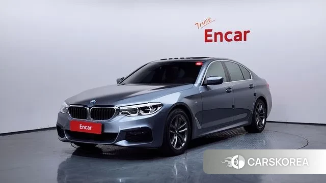 BMW 5 Series (G30) 2019 Светло-серебряный цвет из Кореи