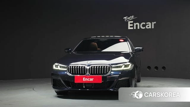 BMW 5 Series (G30) 2022 Синий из Кореи