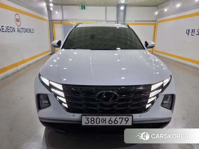 Hyundai Tucson (NX4) 2023 Белый из Кореи