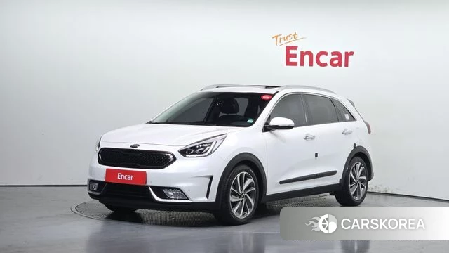 Kia Niro 2018 Белый из Кореи
