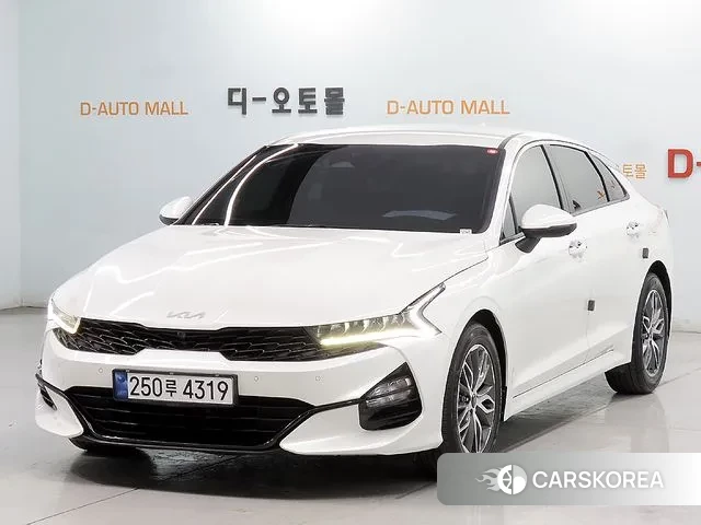 Kia K5 3rd generation 2021 Белый из Кореи