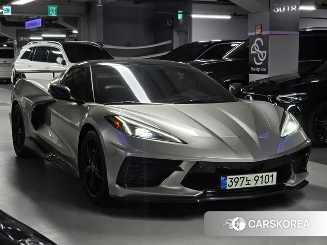 Chevrolet Corvette 2021 Серебряный из Кореи