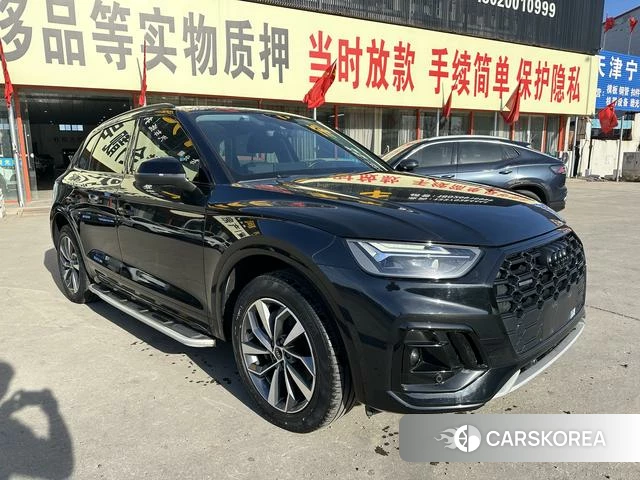 Audi Q5L 2021 Черный из Китая