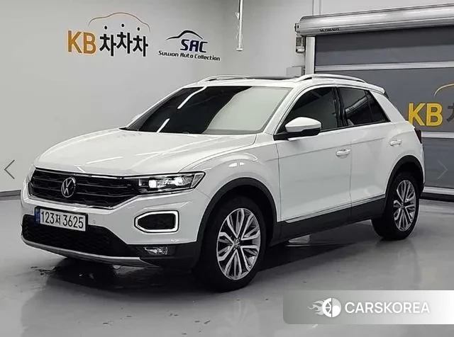 Volkswagen T-Roc 2021 Белый из Кореи