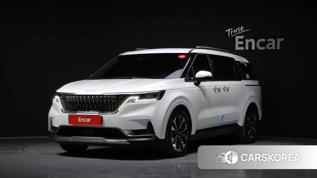 Kia Carnival 4th generation 2023 Белый из Кореи