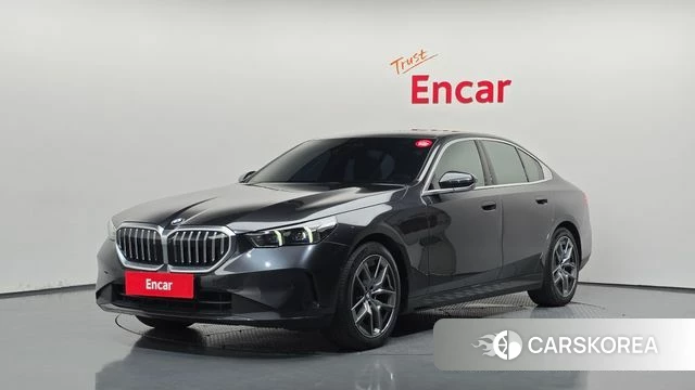BMW 5 Series (G60) 2024 Серый из Кореи