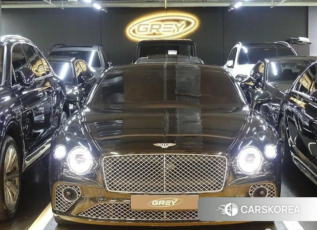 Bentley Continental GT 3rd Generation 2023 Темно-зеленый из Кореи