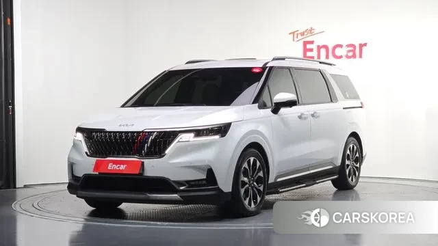 Kia Carnival 4th generation 2023 Белый из Кореи