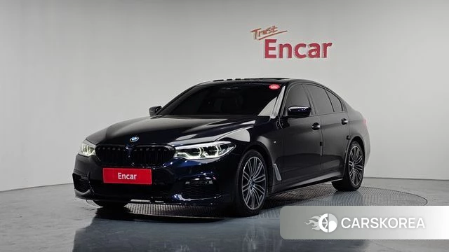 BMW 5 Series (G30) 2018 Черный из Кореи