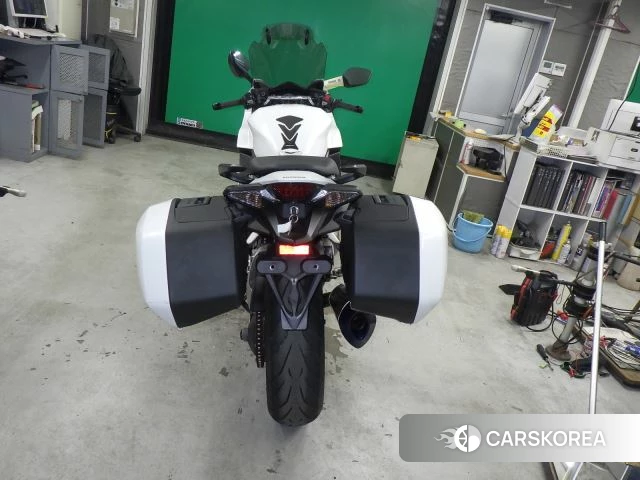 Проданный Honda VFR800F 2015 из Японии