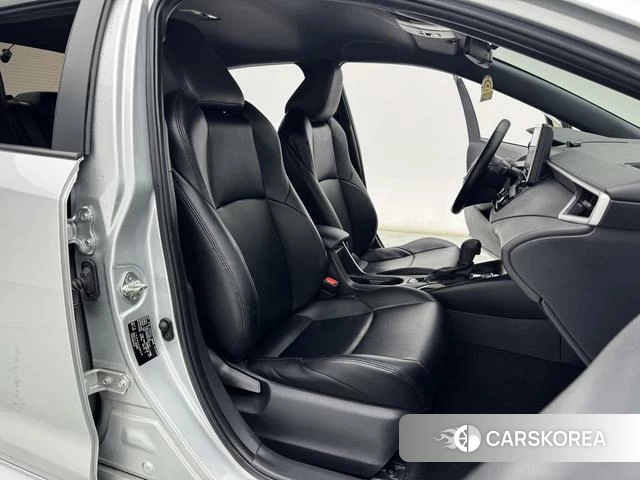 Toyota Lei Ling 2022 Серебристо-серый из Китая
