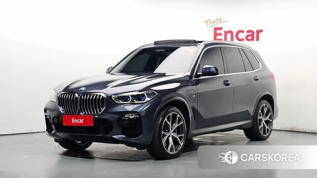 BMW X5 (G05) 2021 Цвет галактики из Кореи