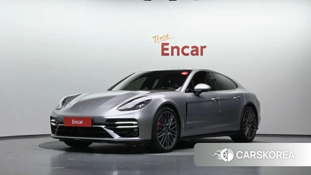 Porsche Panamera (971) 2024 Серебристо-серый из Кореи