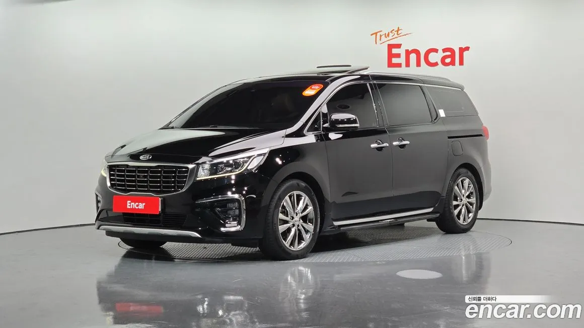 Kia The New Carnival 2018 Черный из Кореи