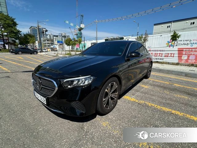 Mercedes-Benz E-Class W214 2025 Черный из Кореи