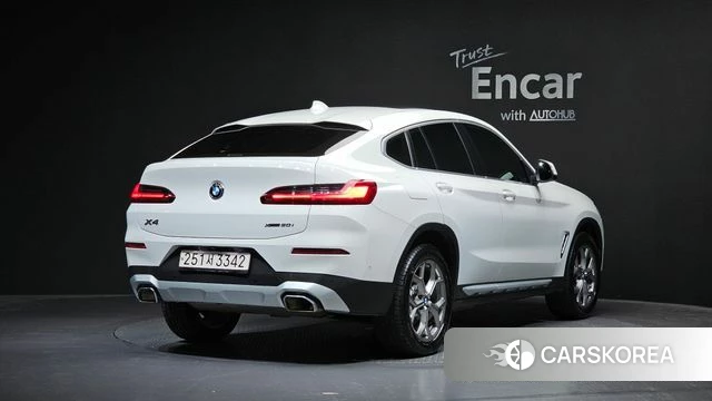 BMW X4 (G02) 2022 Белый из Кореи
