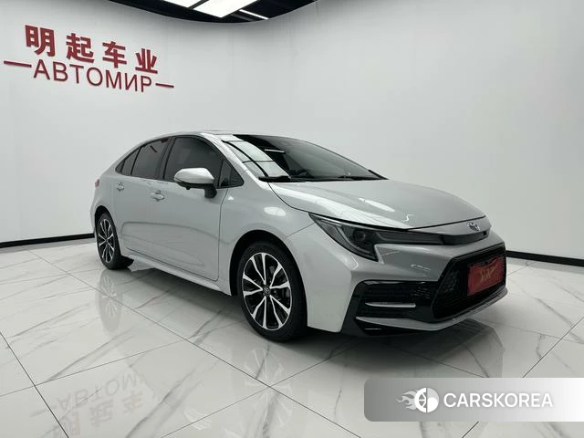 Toyota Lei Ling 2022 Серебристо-серый из Китая
