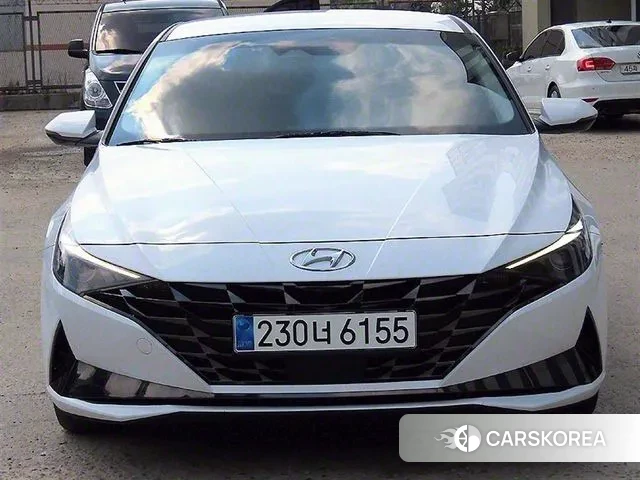 Hyundai Avante (CN7) 2022 Белый из Кореи