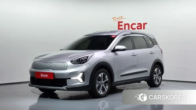 Kia Niro Plus 2024 Серебряный из Кореи