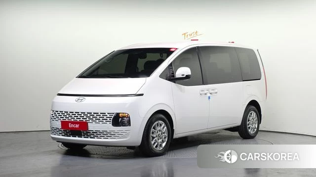 Hyundai Staria 2025 Белый из Кореи