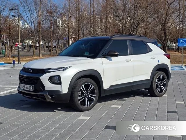 Chevrolet (GM Daewoo) Trailblazer 2021 Белый из Кореи