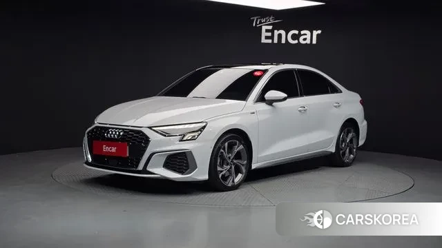 Audi A3 (8Y) 2023 Белый из Кореи