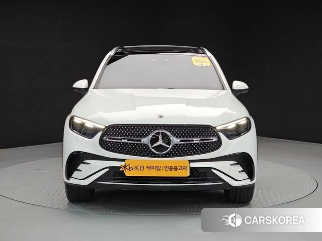 Mercedes-Benz GLC-Class X254 2023 Белый из Кореи