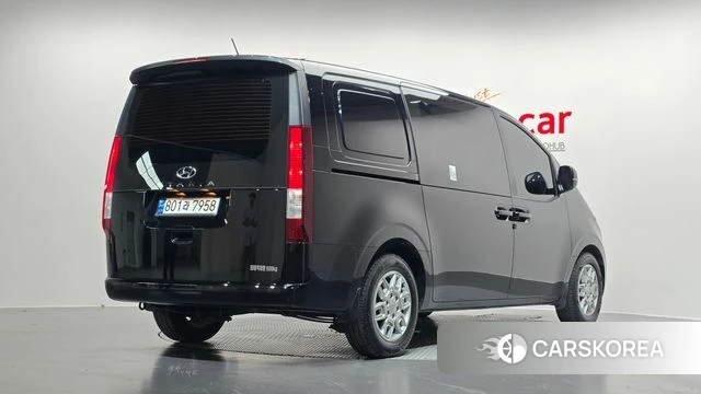 Hyundai Staria 2022 Черный из Кореи