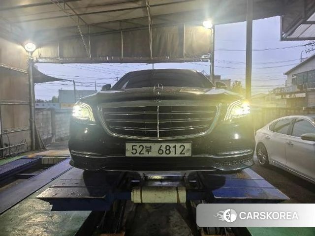 Mercedes-Benz S-Class W222 2019 Черный из Кореи