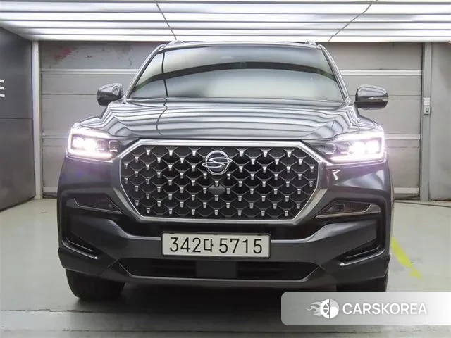 Ssangyong All New Rexton 2021 Серый из Кореи