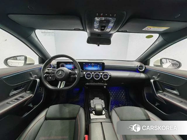 Mercedes-Benz Class A 2024 Белый из Китая