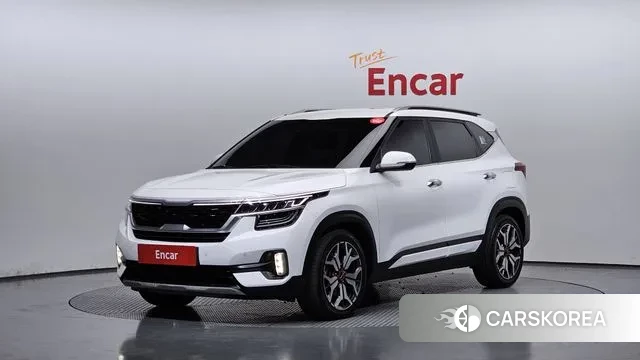 Kia Seltos 2021 Белый из Кореи