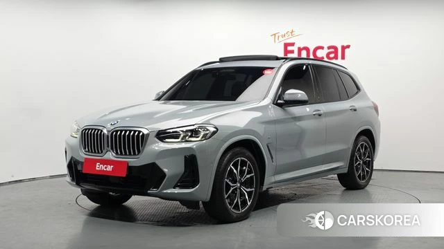 BMW X3 (G01) 2022 Светло-серебряный цвет из Кореи