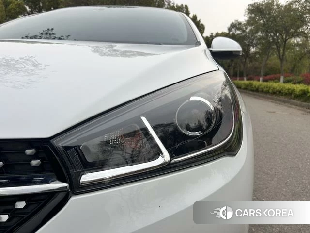 Chery Arrizo 5 2022 Белый из Китая