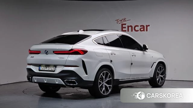 BMW X6 (G06) 2020 Белый из Кореи