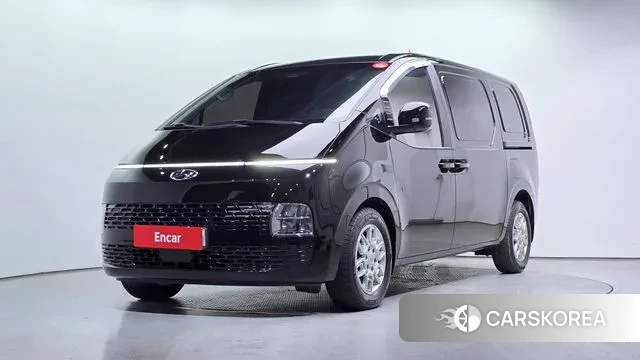 Hyundai Staria 2023 Черный из Кореи