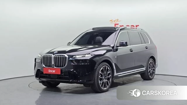 BMW X7 (G07) 2025 Черный из Кореи