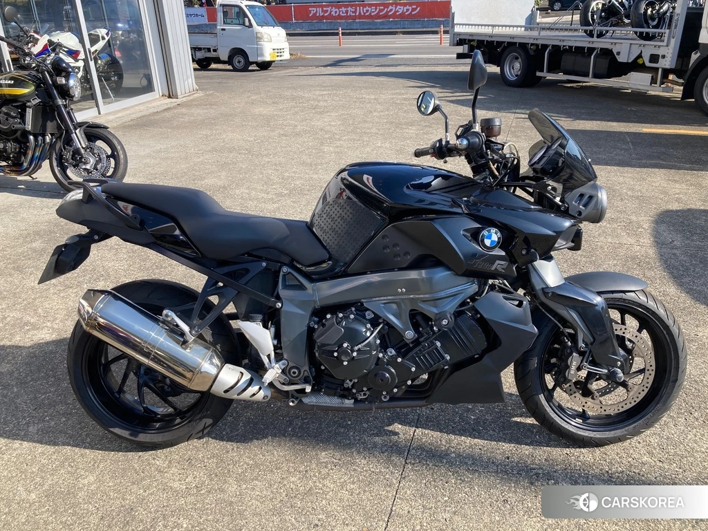 Проданный BMW K1300R 2014 из Японии