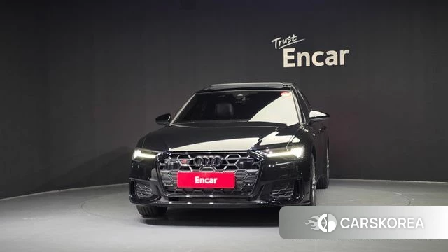 Audi A6 (C8) 2025 Черный из Кореи