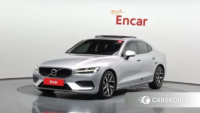 Volvo S60 3rd generation 2020 Серебристо-серый из Кореи
