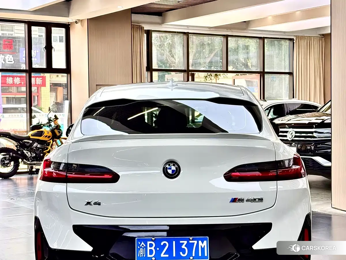 BMW X4 M 2024 Белый из Китая