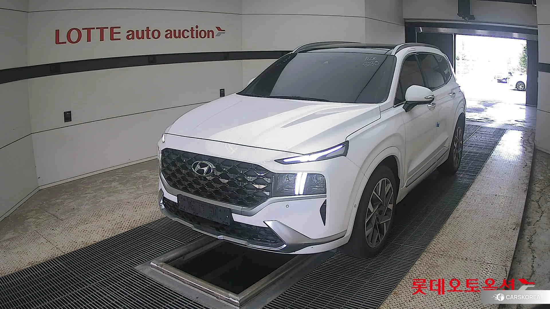 Hyundai Santa Fe 2021 Белый из Кореи