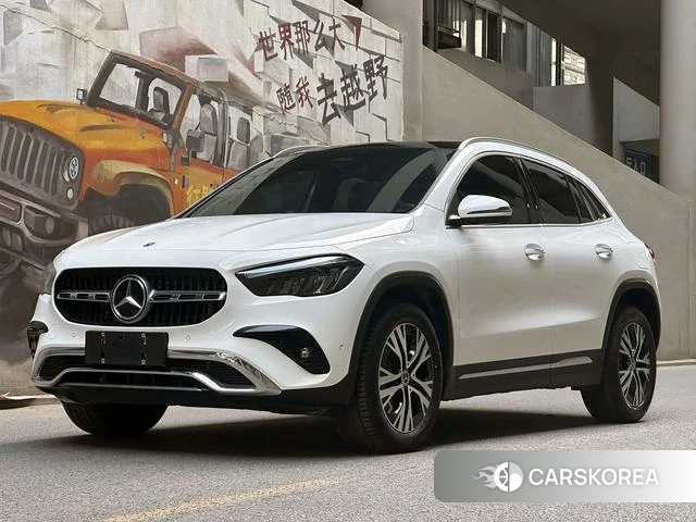 Mercedes-Benz GLA 2024 Белый из Китая