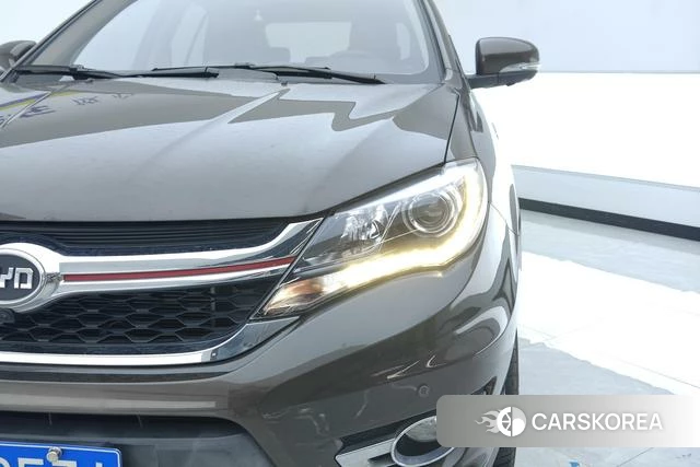 BYD S7 2018 Другой из Китая
