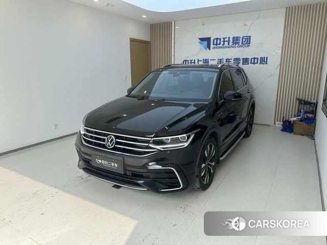 Volkswagen Tiguan L 2022 Черный из Китая
