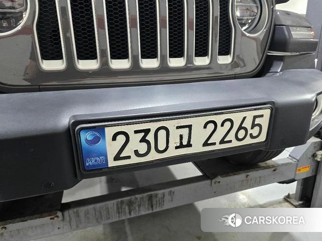 Jeep Wrangler (JL) 2022 Серый из Кореи